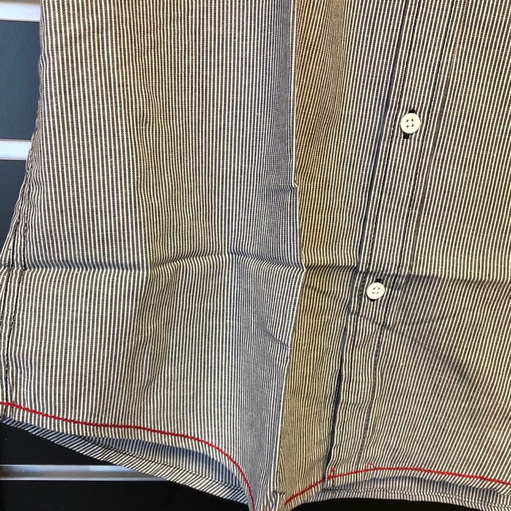 Men’s button down - Picture 5 of 8